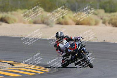 media/Oct-08-2022-SoCal Trackdays (Sat) [[1fc3beec89]]/Turn 10 (945am)/